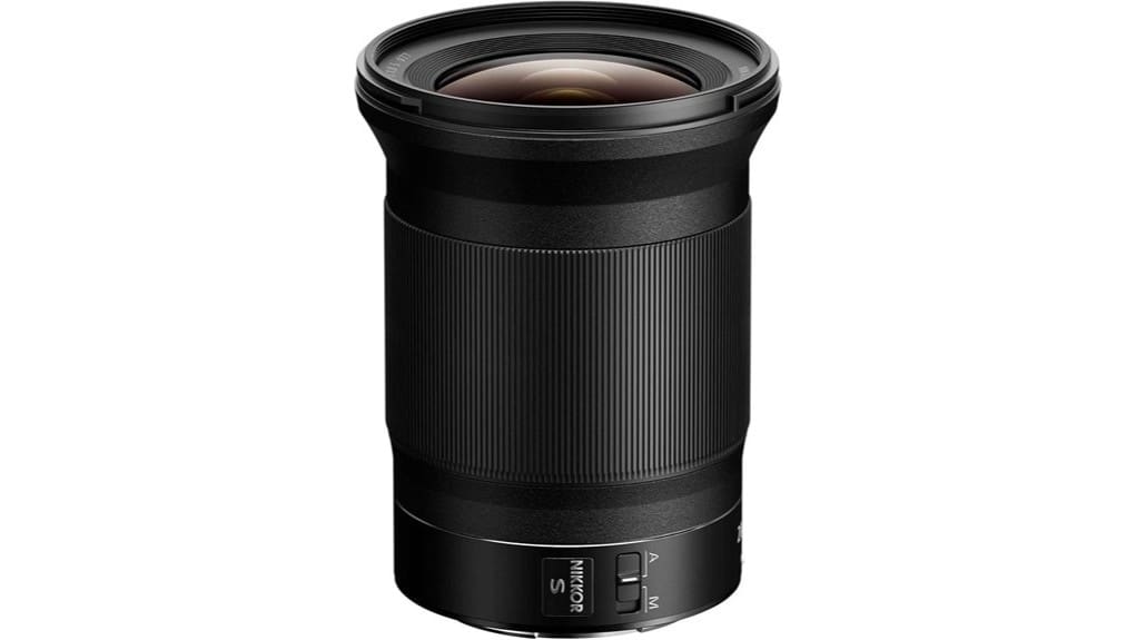 wide sharp low light performer